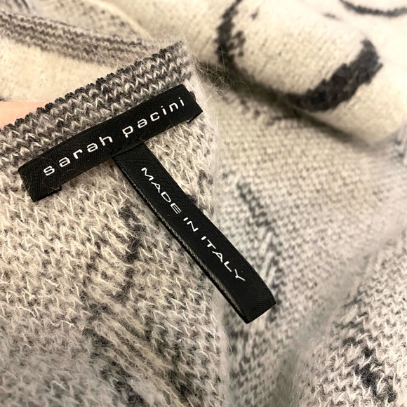 Sarah Pacini Long Scarf - Picture 3 of 4